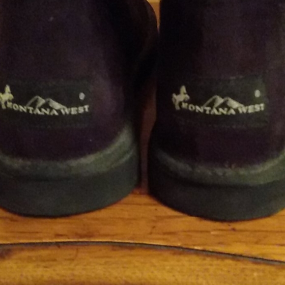 Shoes - Picture 4 of 14